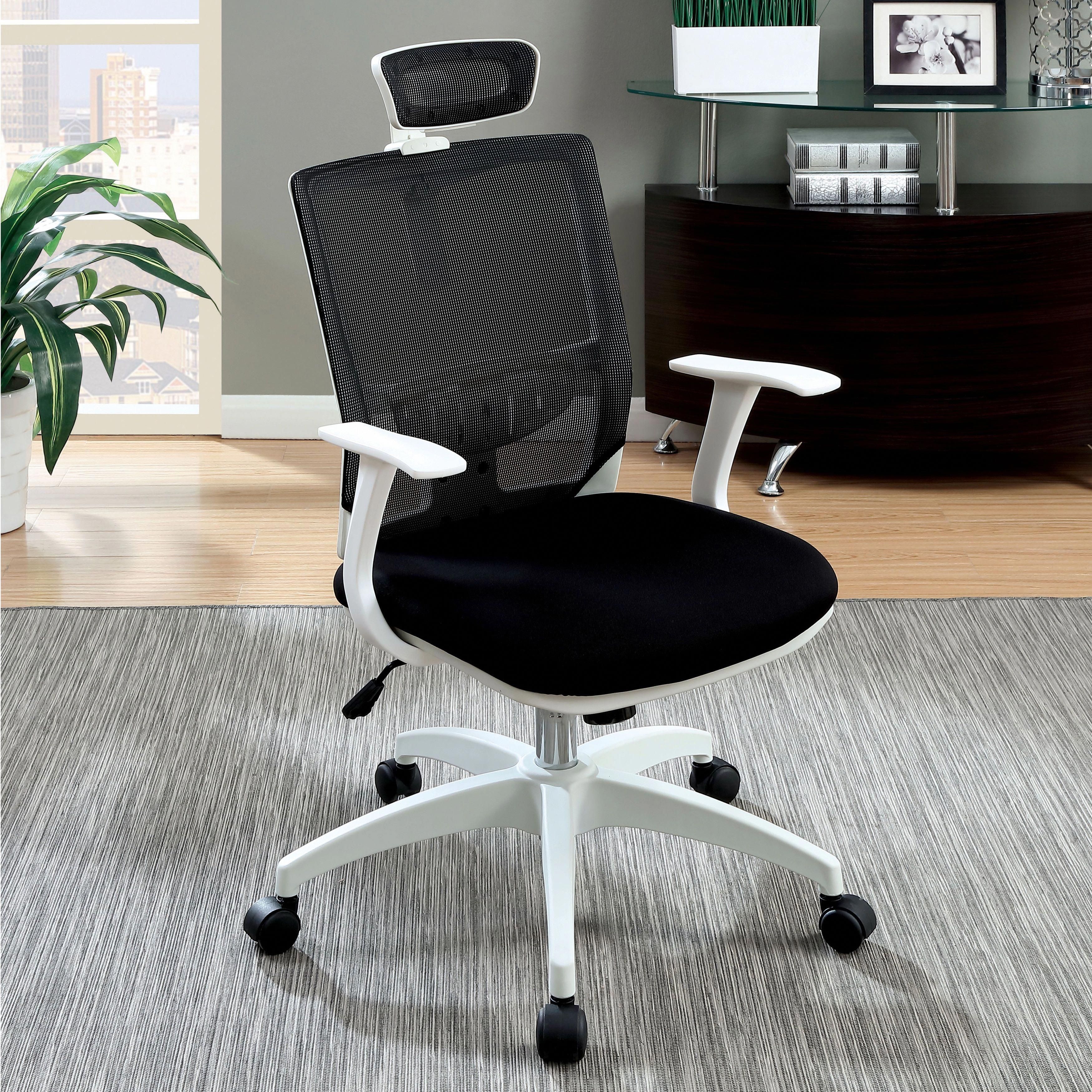 Simple minimal Chair